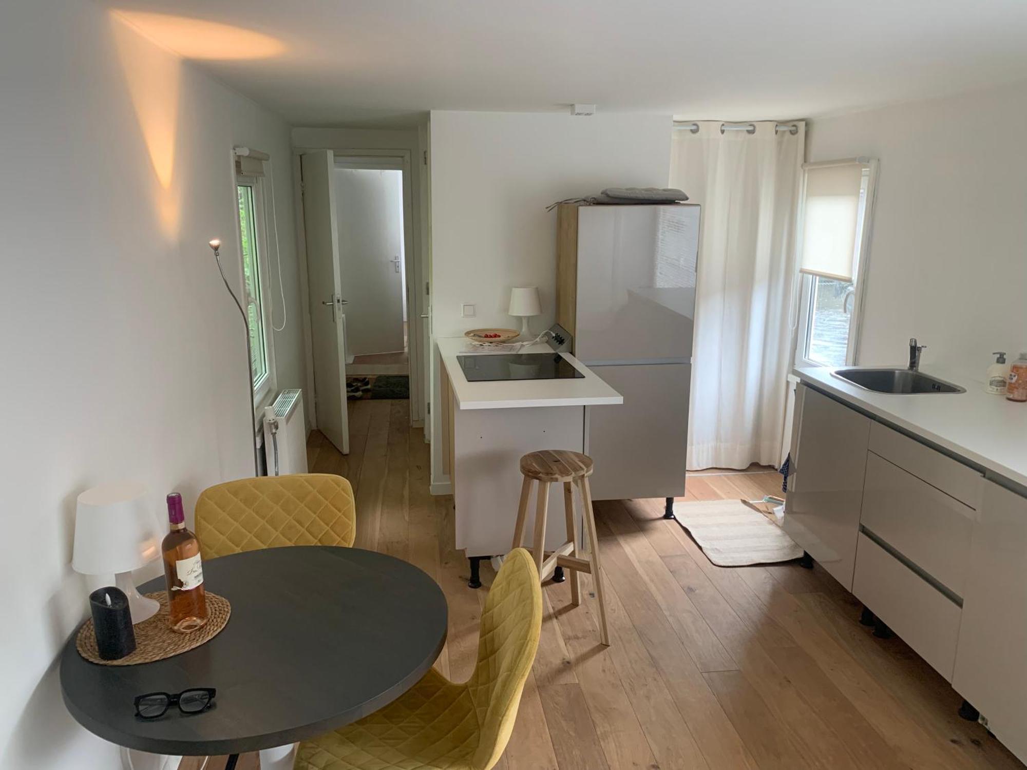 Tiny Houseboat B&B On The Amstel River Amsterdam Exterior foto
